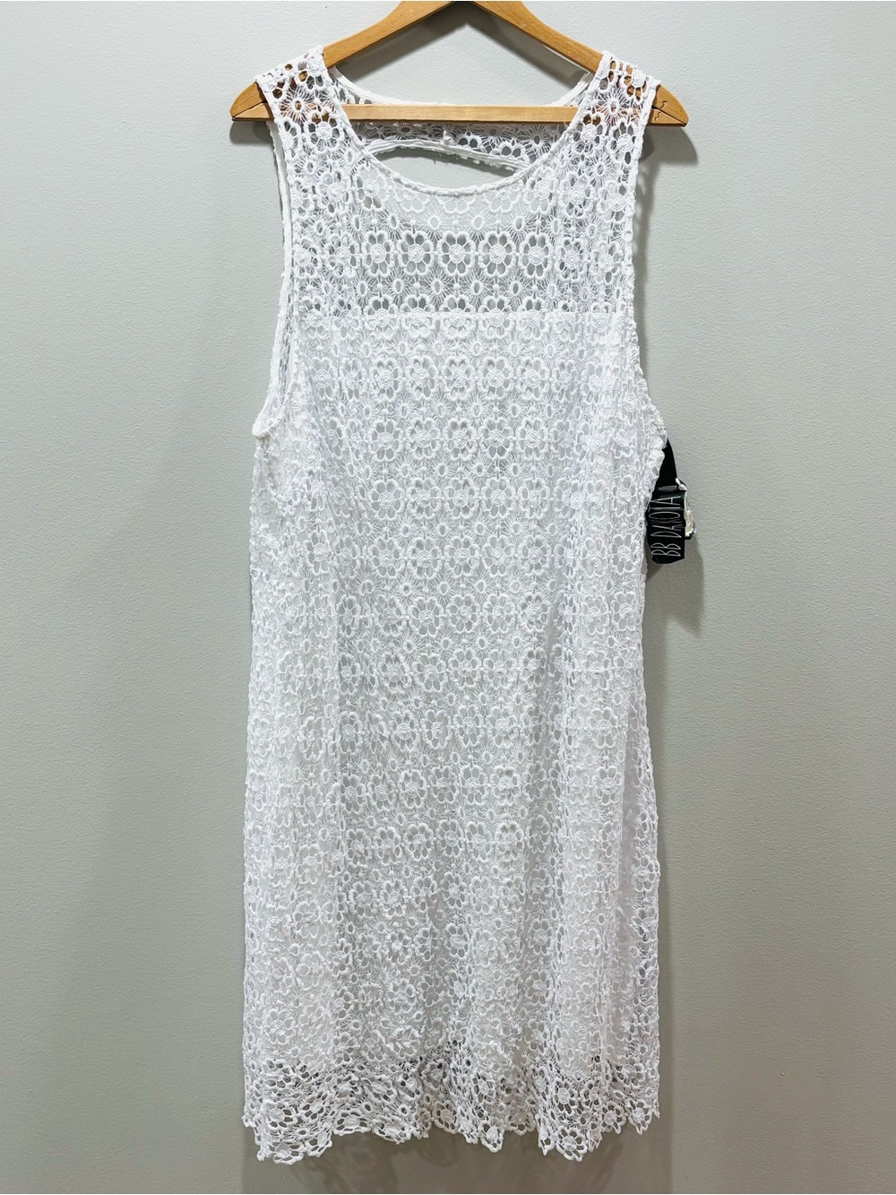 NWT BB Dakota White lace sheath dress size Large party romantic lined crocheted